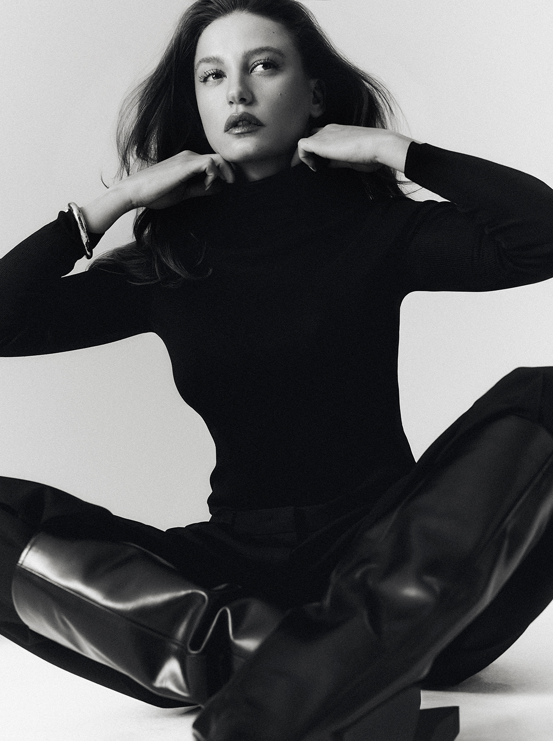 InStyle-Turkey-SerenaySarıkaya-2025-XaviGordo-00